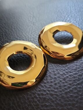 VTG Gold Donut-Style Metal Earrings